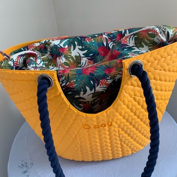 Yellow/Citrus O Bag - Picture 3 of 6